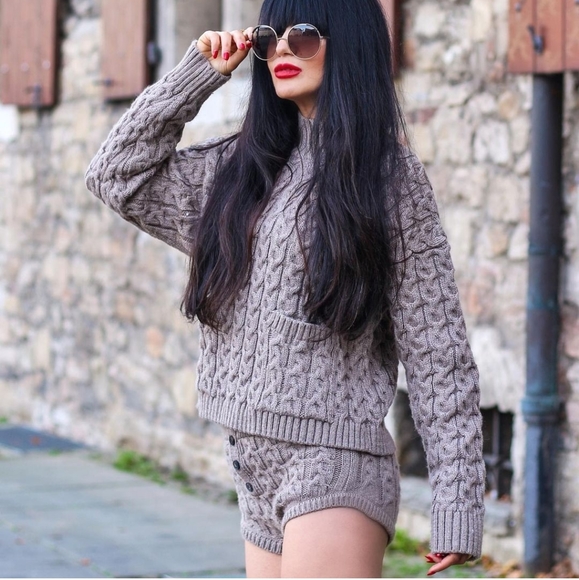 Zara 2 pieces cable knit short + sweater set - Picture 6 of 16